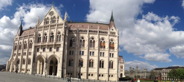 Lajos Kossuth Square - Parliament Building